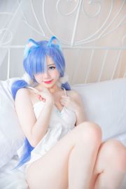 [网红COS] Sally Dorasnow - Rem White Kitty