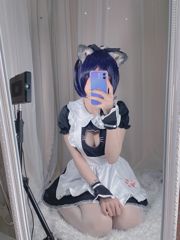 [Welfare COS] Titanium Baba - Maid Selfie