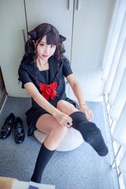 Model CoCo "Seni Teh Luar Biasa" [丽 柜 LiGui] Foto kaki dan kaki giok yang indah