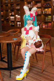 [Net Red COSER Photo] Blogger anime Kitaro_ Kitaro - Hatsune Bunny Girl